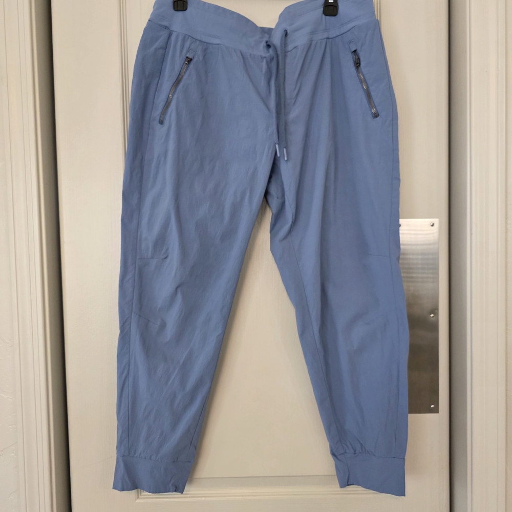 Athleta Trekkie North Joggers